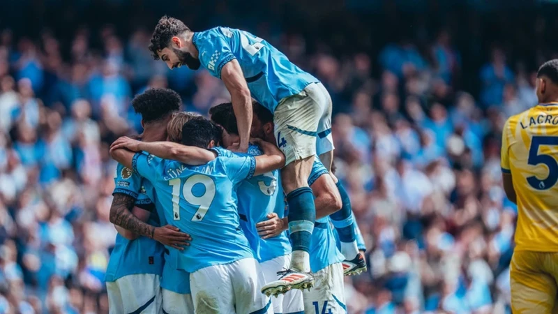 Manchester City trở lại Top 4 nhờ màn lội ngược dòng ngoạn mục