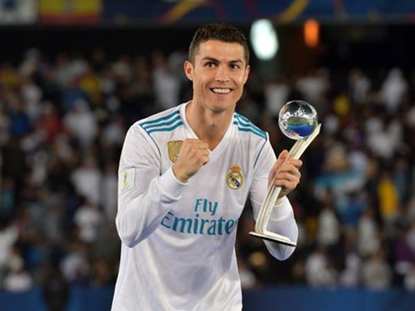 Ngôi sao bóng đá Bồ Đào Nha thành công nhất tại châu Âu Ngôi sao bóng đá Bồ Đào Nha thành công nhất tại châu Âu