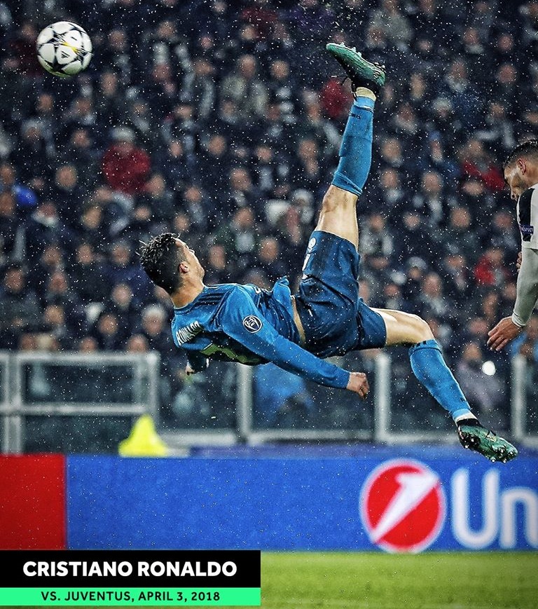 10 cú xe đạp chổng ngược đẹp nhất thế kỷ 21: Rô "vẩu" đọ tại Wazza, CR7...