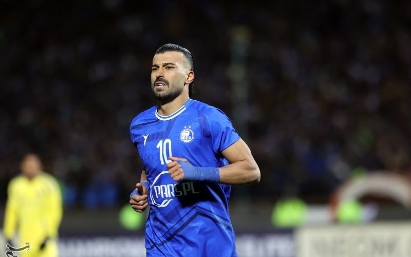 Ramin Rezaeian – Hậu vệ đa năng và bền bỉ của bóng đá Iran