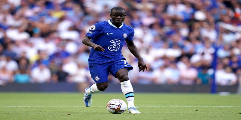 N’Golo Kanté là hình mẫu của sự bền bỉ