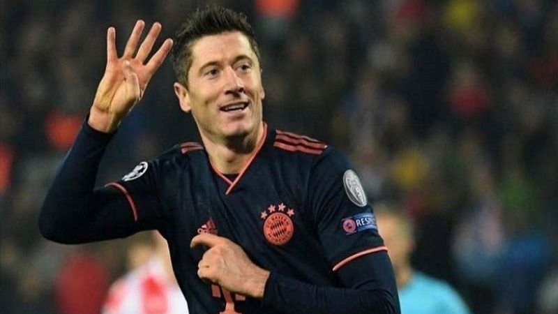 Định nghĩa về cú Poker trong từ điển bóng đá